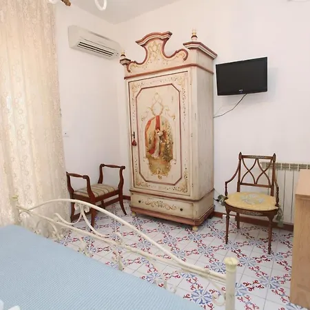 Bed & Breakfast Maiolica San Leone