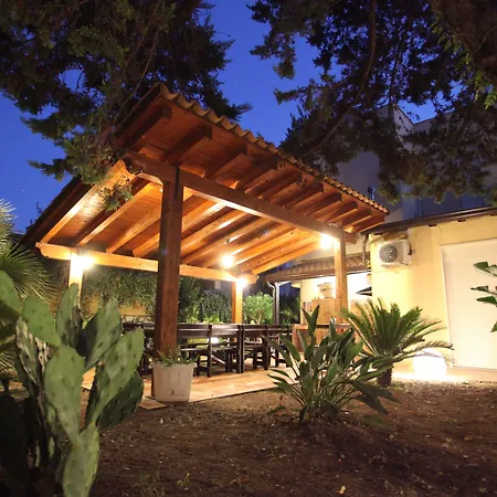 住宿加早餐酒店 Maiolica 圣莱昂