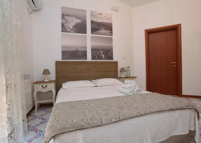 Maiolica 住宿加早餐酒店 圣莱昂