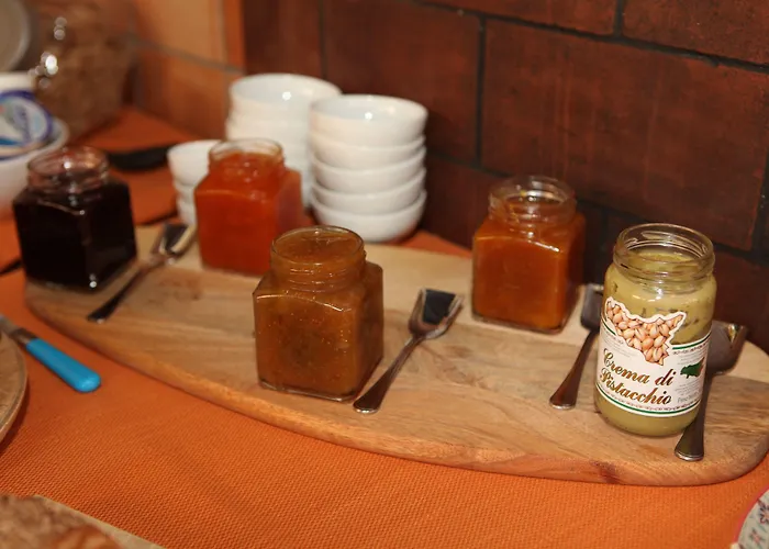 Maiolica 住宿加早餐酒店 圣莱昂